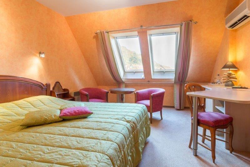 Auberge Du Cheval Blanc Depuis 1785 Вестхальтен Экстерьер фото
